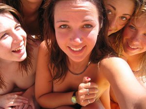 18 year old female boxer Sabrina Blond covers up her naked tits